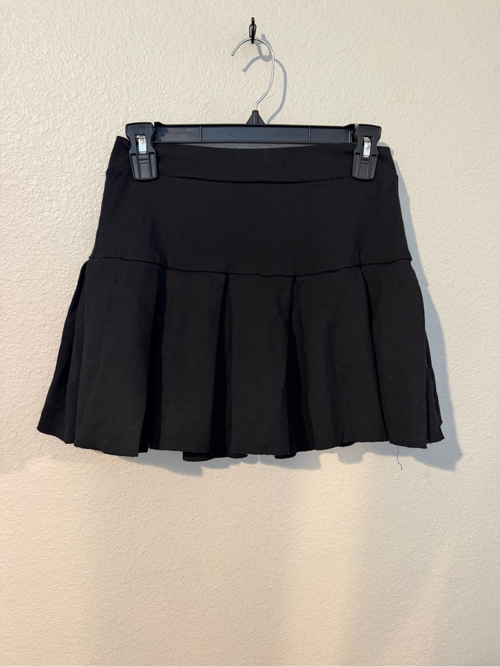 Classic Black Pleated Women's Skirt
